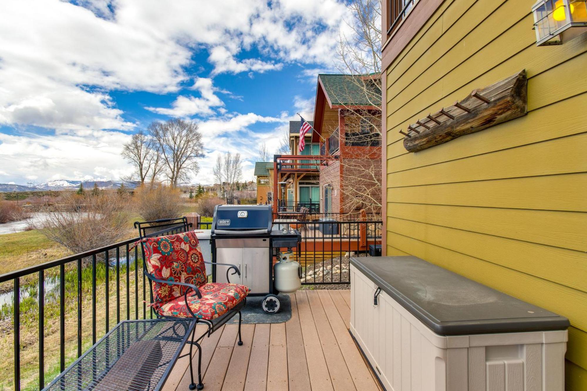 Riverfront Cabin About 4 Mi To Granby Ranch! Экстерьер фото